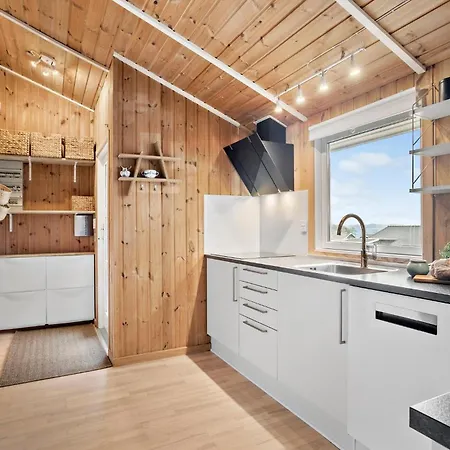 Stunning In With Kitchen Sjolund