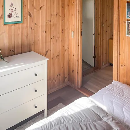 Stunning In With Kitchen Hébergement de vacances Sjolund